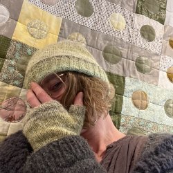 Strikkekit- Inge og Astrid