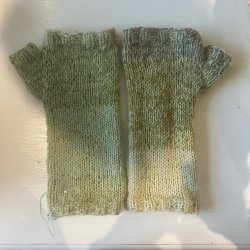 Strikkekit- Inge og Astrid