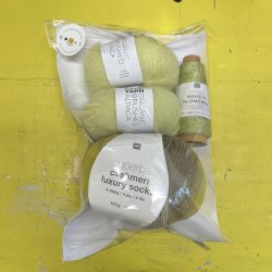 Strikkekit- Inge og Astrid